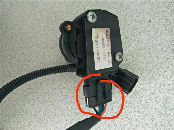 国三手油门价格