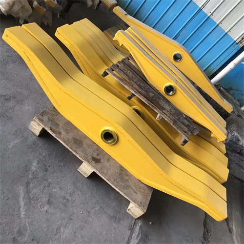 山推推土机配件