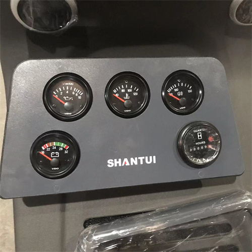 山推推土机配件