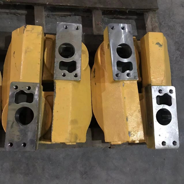 山推发动机配件直销